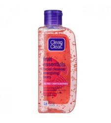 Clean & Clear Fruit Essentials Facial Cleanser Energizing Berry 100ml