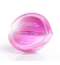 Ponds Flawless Lightening Day Cream (50G)